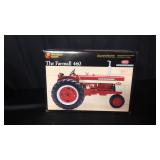 Farmall 460 Tractor 1/16