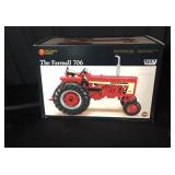 Farmall 706 Tractor 1/16