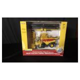 New Holland CR8.90 Twin Rotor Combine 1/64