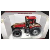 Case IH Magnum 305 Tractor
