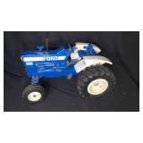 8600 Ford Tractor, 1/16