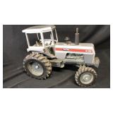 White 2-135 Tractor 1/16 Scale