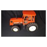 Allis-Charmers 8010 1/16