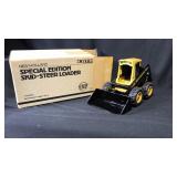 New Holland Skid Steer Loader 1/16