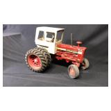 International Turbo 1456 Farmall 1/16