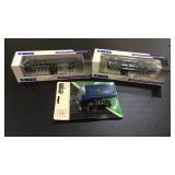 (2) Kinze 3600 Twin-Line Planters & Wagon 1/64