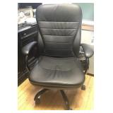 Like New Black Executive Chair (24" wide)