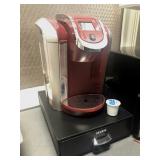 Like New Keurig w/ Supplies Like New Keurig w/ Supplies