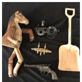 Vintage Toys; Daisy Bullseye Pistol