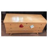 Lane Cedar Chest Lane Cedar Chest