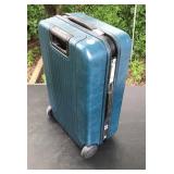 Samsonite Hard Shell Luggage (Like New)