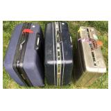 3 Hardshell Luggage Containers