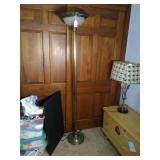2 Decorative Floor Lamps (1 needs work) 2 Decorative Floor Lamps (1 needs work)