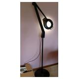 Lighted Magnifying Lamp with Heavy Base