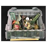 Rubbermaid Pro Series Tackle Box includes Lures