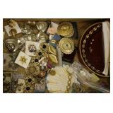 Misc Flat of Earrings, Heart Shaped Items