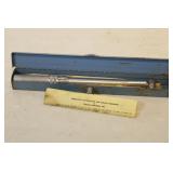 Torque Wrench with Ratchet Head and Lock Collar