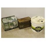 12 Volt Portable Winch, Ammo Box