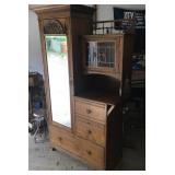 Oak Wardrobe, Original