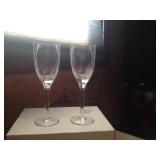 (2) Lalique Angel Champagne Flutes