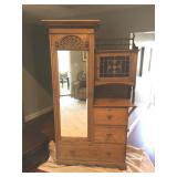 Oak Wardrobe, Original