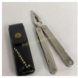 Leatherman Multi-Tool w/ Leather Sheath