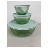 Pyrex Green Glass Mixing Bowls w/ Lids