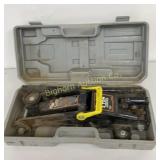 UST 2 Ton Hydraulic Floor Jack