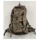 Badlands Hunting Pack Model 2200 Mud, w/ Meat