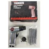 Thorsen 5809 Air Hammer w/ 4 Chisels