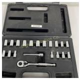 Stanley 1/4' 20 Piece Socket Set SAE & Metric
