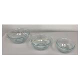 Pyrex Glass Mixing Bowls 3 Pc Lot
