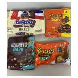 Candy Assortment Reese's Pieces Bark, Hershey's