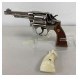 Smith & Wesson 38 S&W Special Model 10-7 Revolver