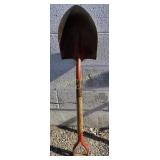 Shovel w-D Style Handle