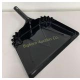 Large Metal Dust Pan 15ï¿½" Wide