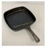 VTG Wagner Ware 9 3/4" Cast Iron Square Skillet