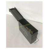 1 ï¿½" Grabber Screws in Ammo Can