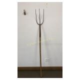 VTG Hand Forged 3 Tine Pitch Fork