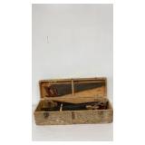 VTG Carpenters Hand Saw Box & 6 Handsaws