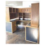 Oak Large U Shape Desk w/ Hutch Top