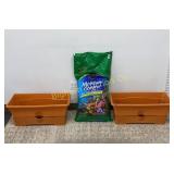 Garden Patch GrowBox Self Watering Planters