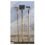 7" Scapes, Garden Weeder & Hoe 3 Pc Lot