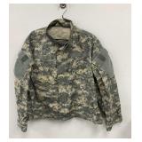 US Army Digitial Camo Jacket Size Large Regular