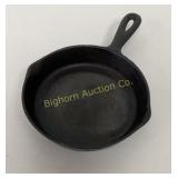 Cast Iron 7" #3 Skillet