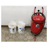Central Pneumatic 110 Lb Pressurized Sand Blaster