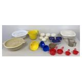 Colanders Strainers, Measuring Cups, Food Storage