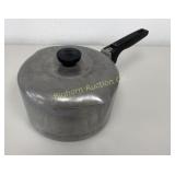 VTG Wagner Ware Magnalite 3 Qt Saucepan w/ Lid