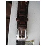Larry Mahan size 44 Leather belt w/buckle
