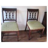 Lot of 6 Matching chairs